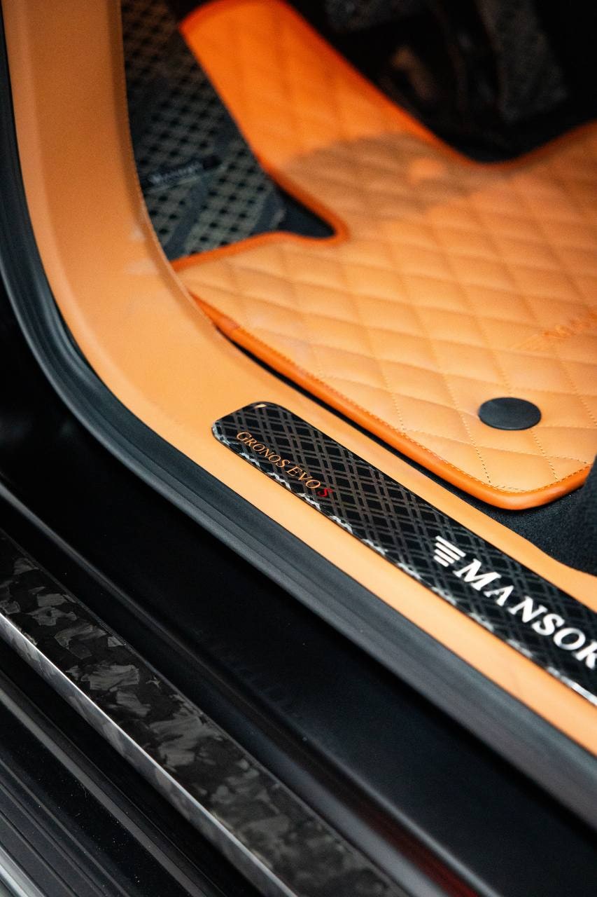 Mercedes-Benz G-Class MANSORY Open-Top Rear Lounge