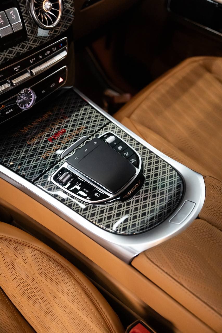 Mercedes-Benz G-Class MANSORY Open-Top Rear Lounge