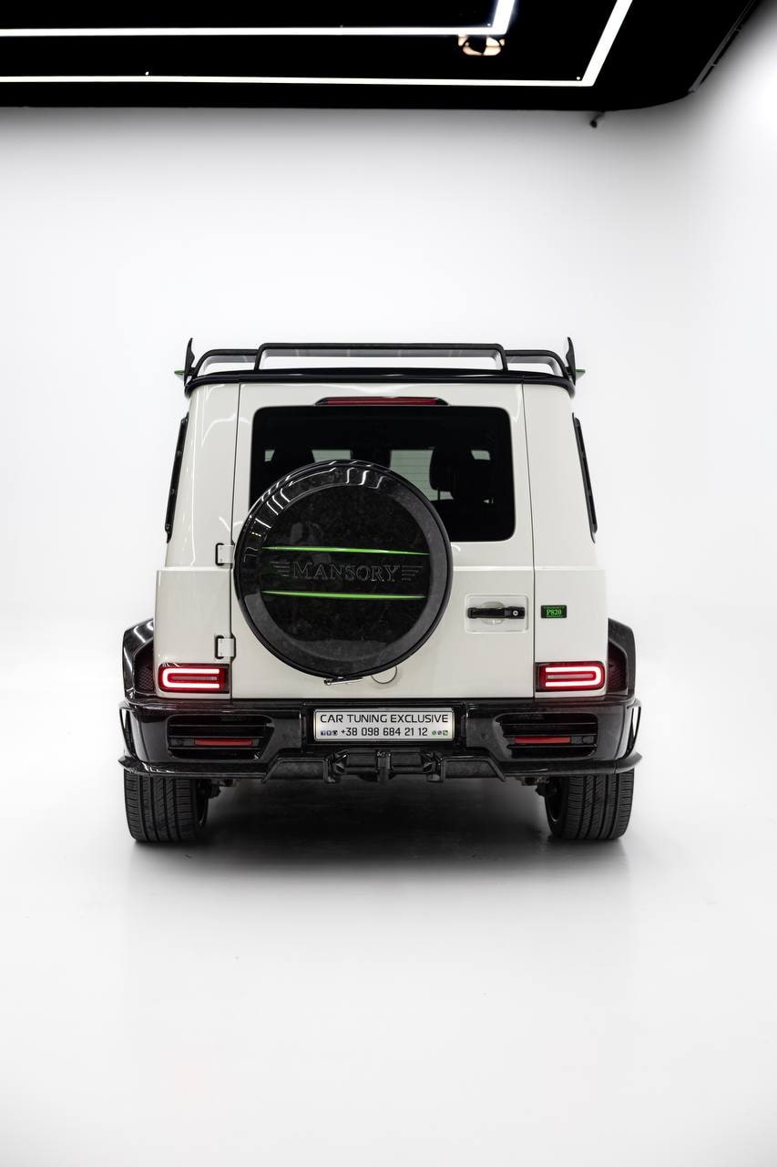 Mercedes-Benz G-Class — White / Green
