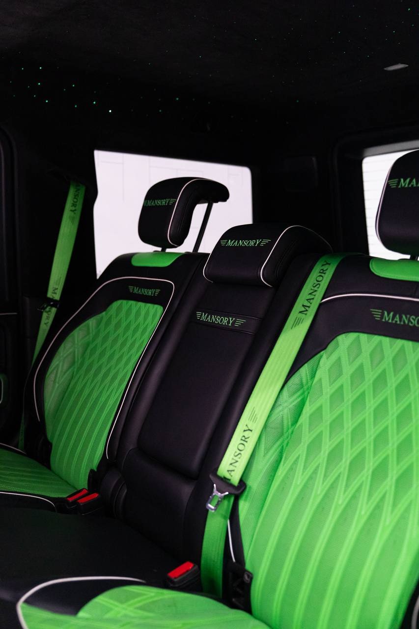 Mercedes-Benz G-Class — White / Green