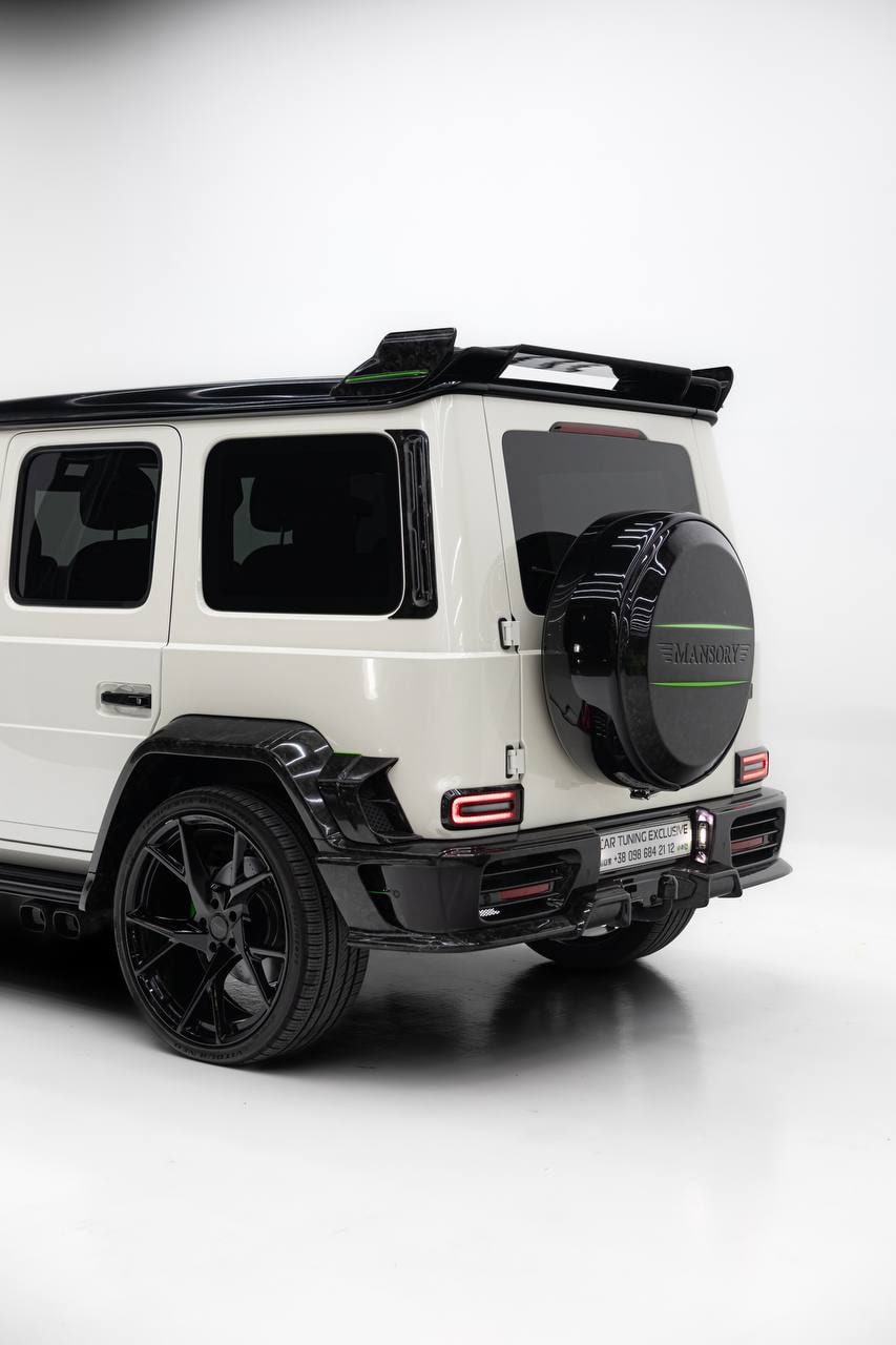 Mercedes-Benz G-Class — White / Green