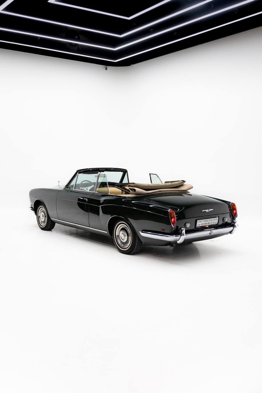 Rolls-Royce Corniche Convertible