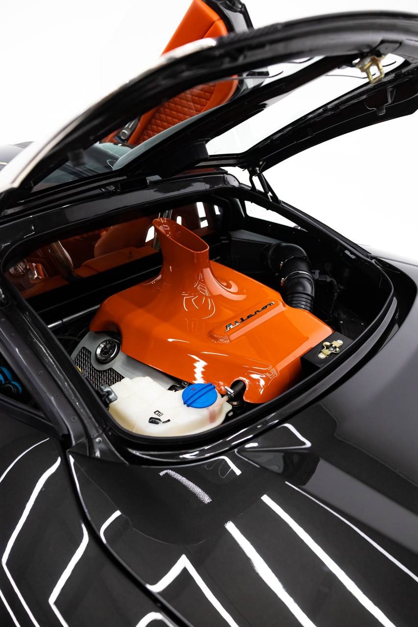 Spyker C8 Aileron