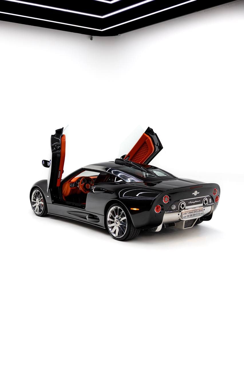 Spyker C8 Aileron