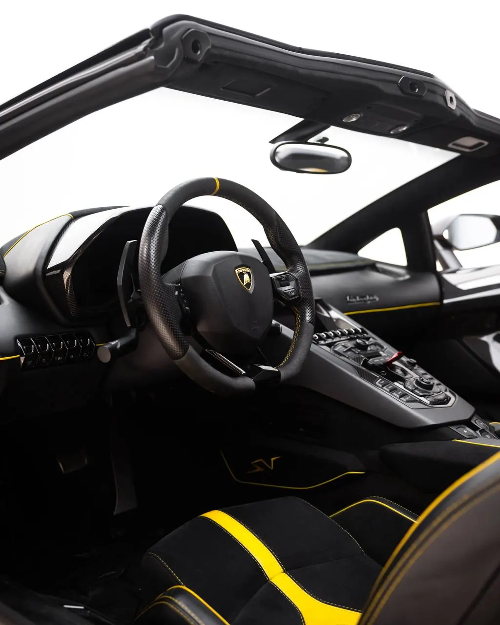 Lamborghini Aventador SV Roadster