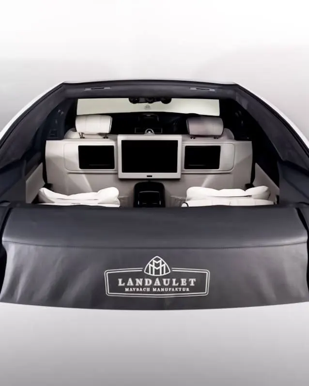 Maybach 62 S Landaulet