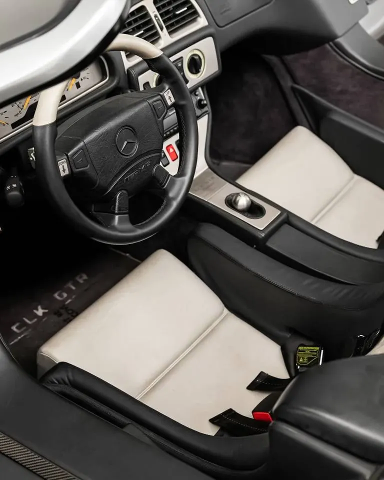 Mercedes-Benz CLK GTR Roadster