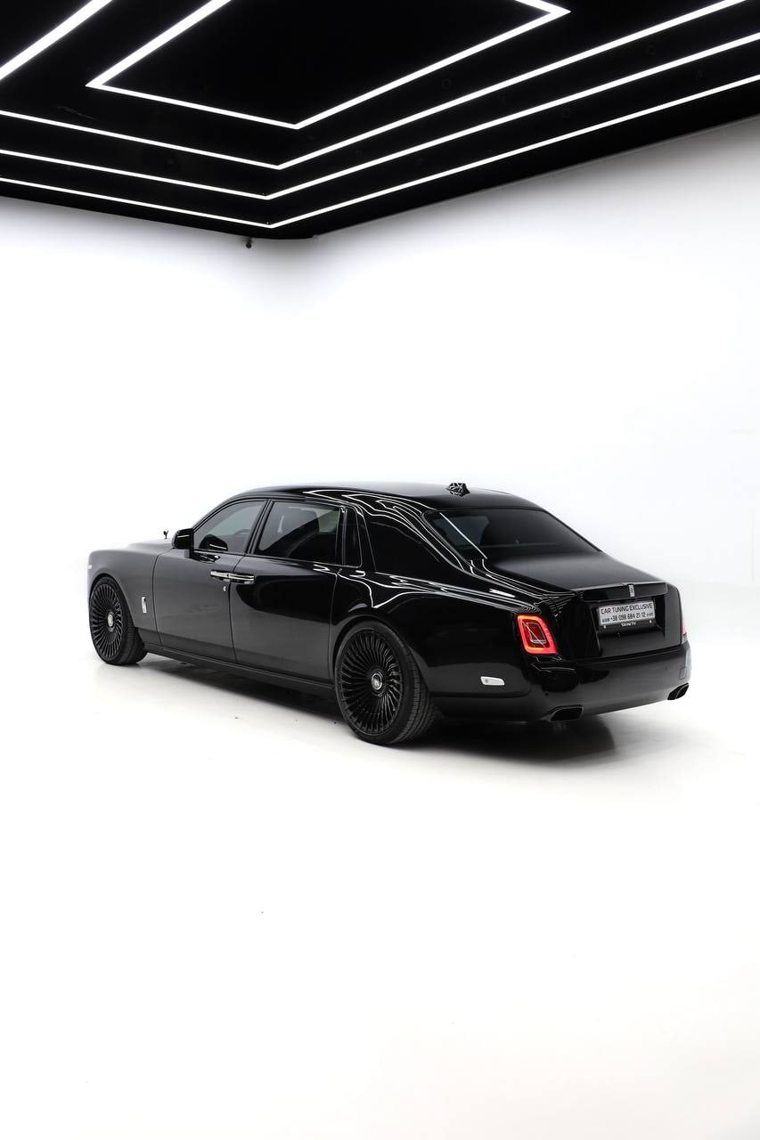 Rolls-Royce Phantom