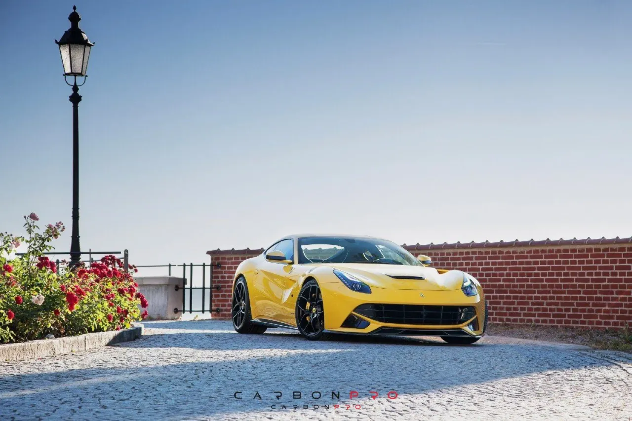F12 BERLINETTA