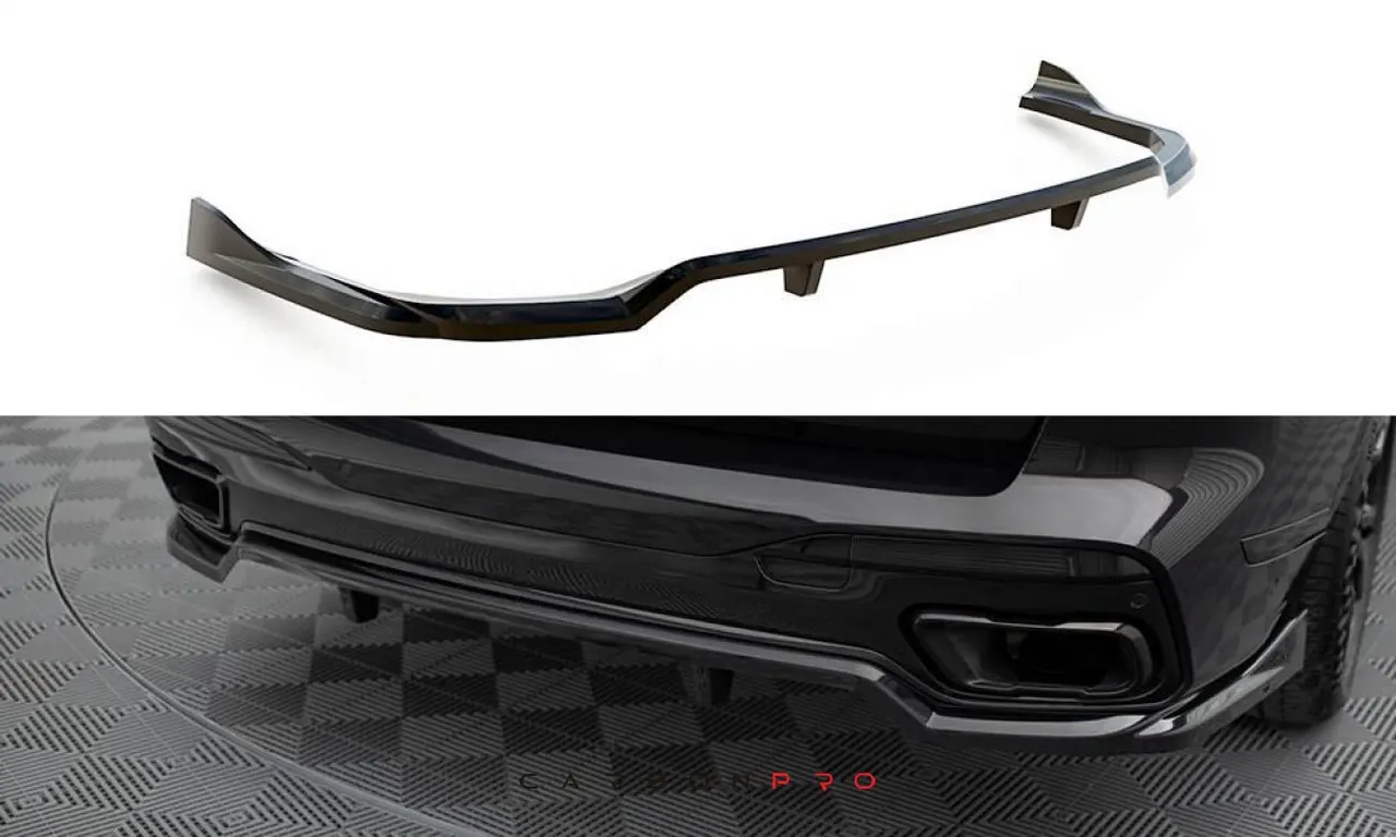 Carbon Central Rear Splitter (with vertical bars) BMW X7 M-Pack G07 Facelift