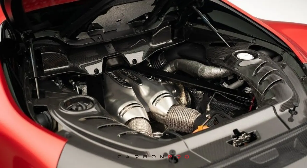 COVER ENGINE BAY