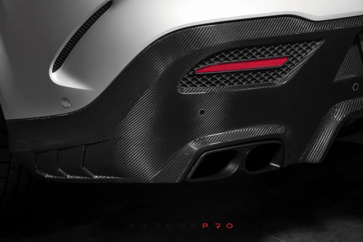 Carbon Diffuser B-Design