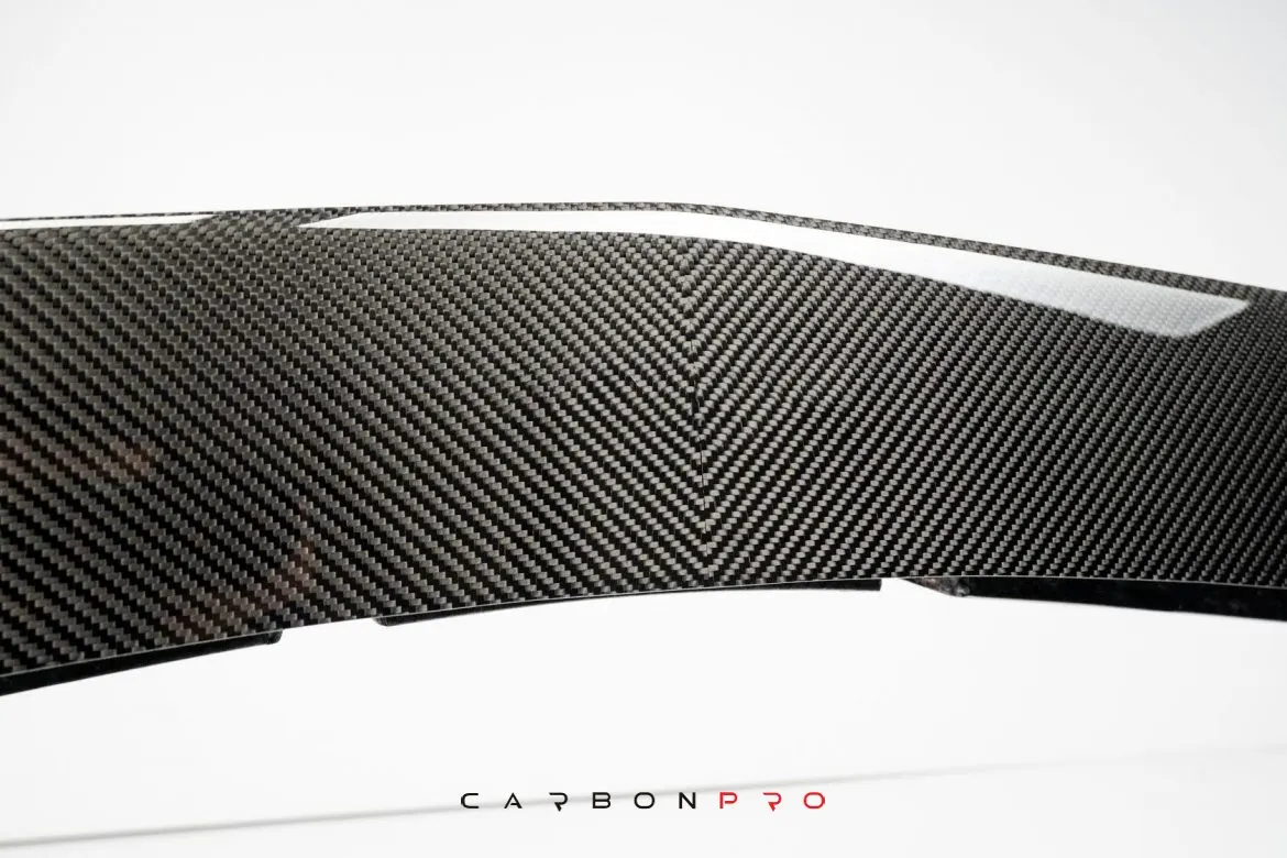 Front bumper lip CARBON ARROW