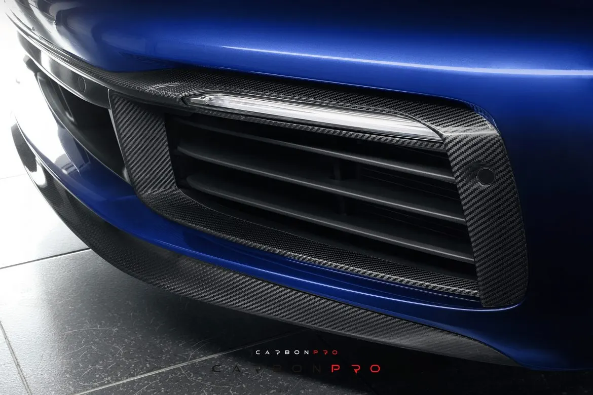 Carbon Front Mask