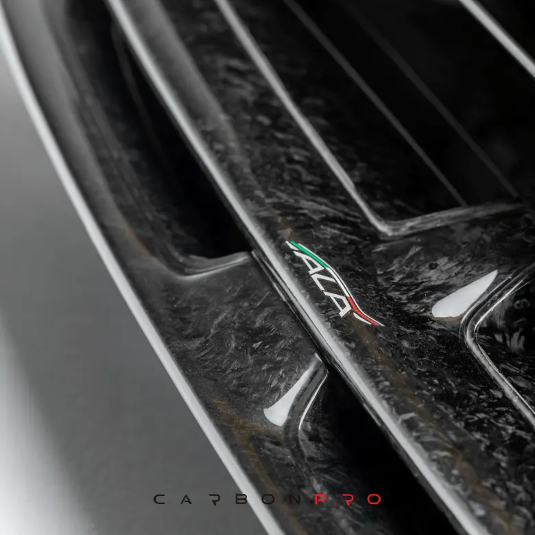 Front spoiler Lamborghini Huracan Performante Vicenza Edizione Aero (Forged carbon)