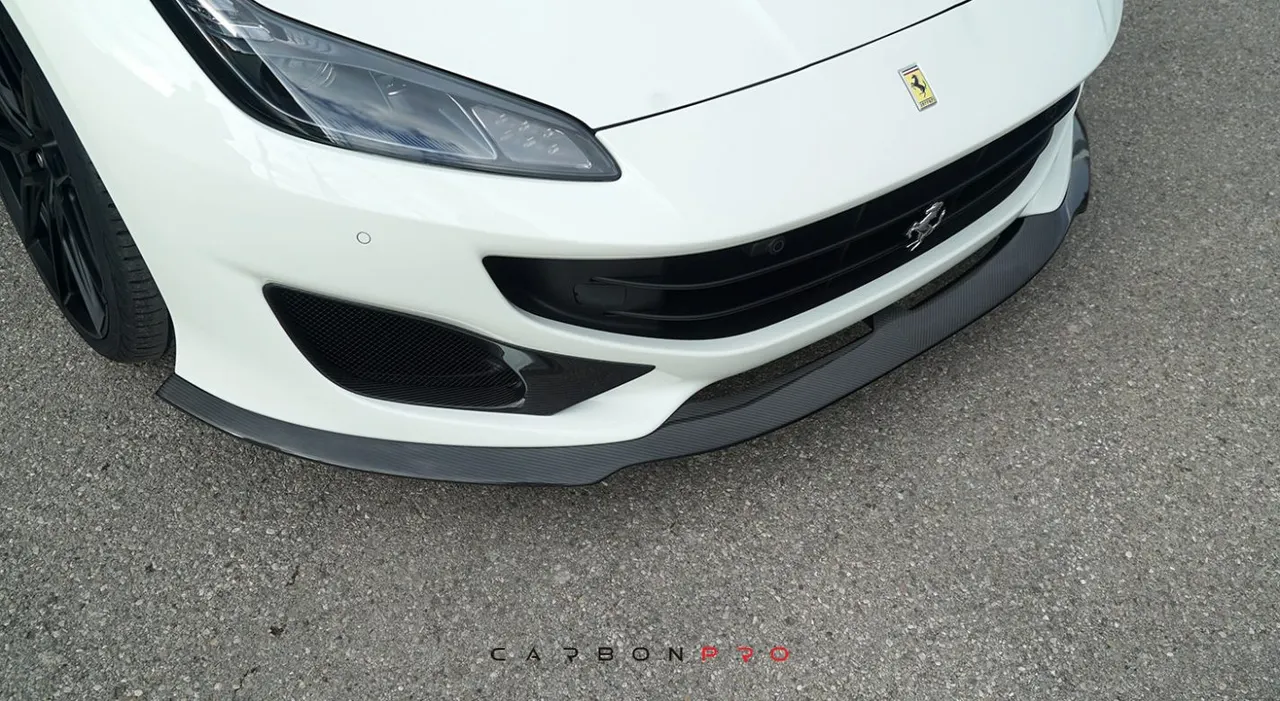 Front spoiler lip