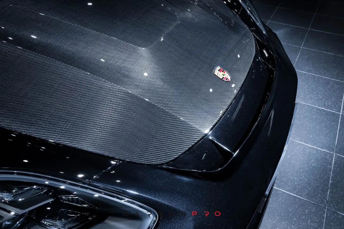 Carbon Hood