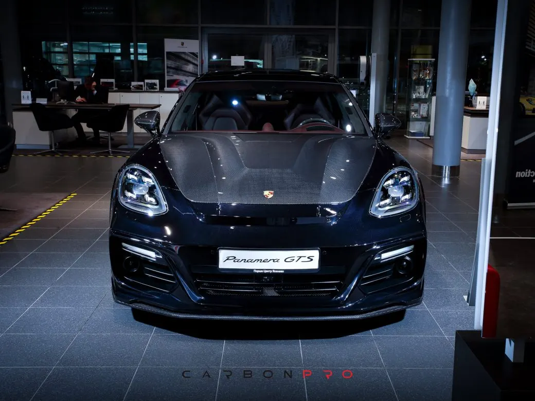 Carbon Hood