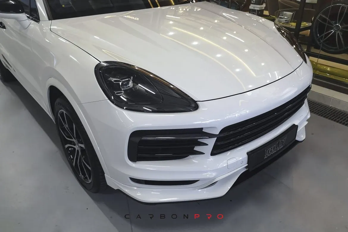 Hood with air intakes