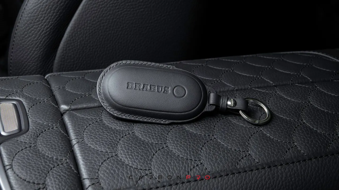 Leather key cover black
