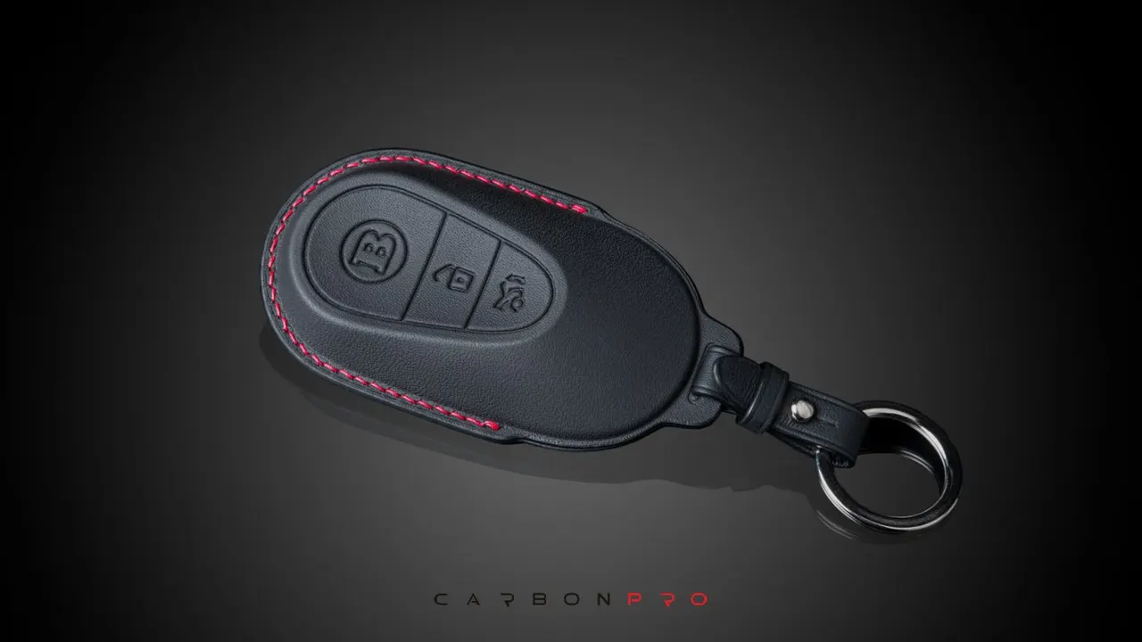 Leather key cover black-red