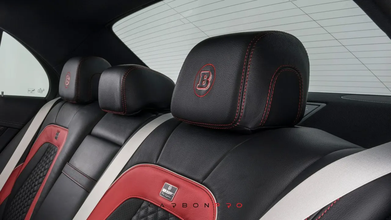 Leather parcel shelf
