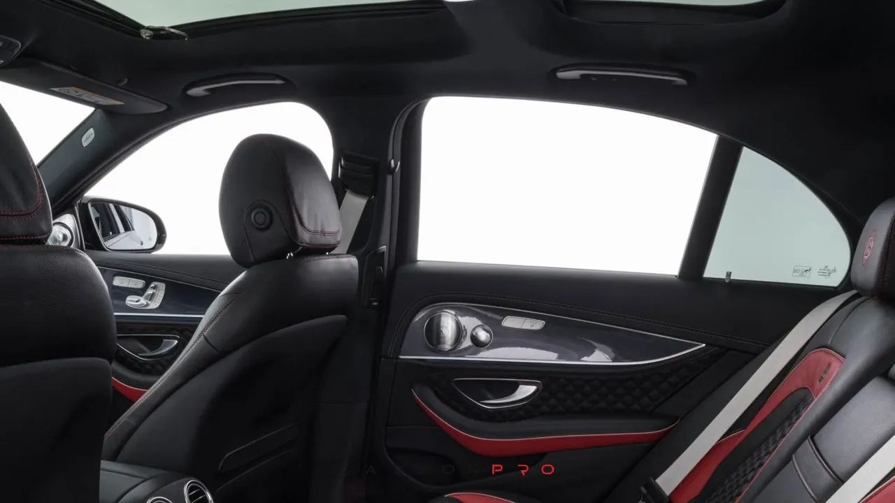Leather-trimmed A-, B- and C-pillars