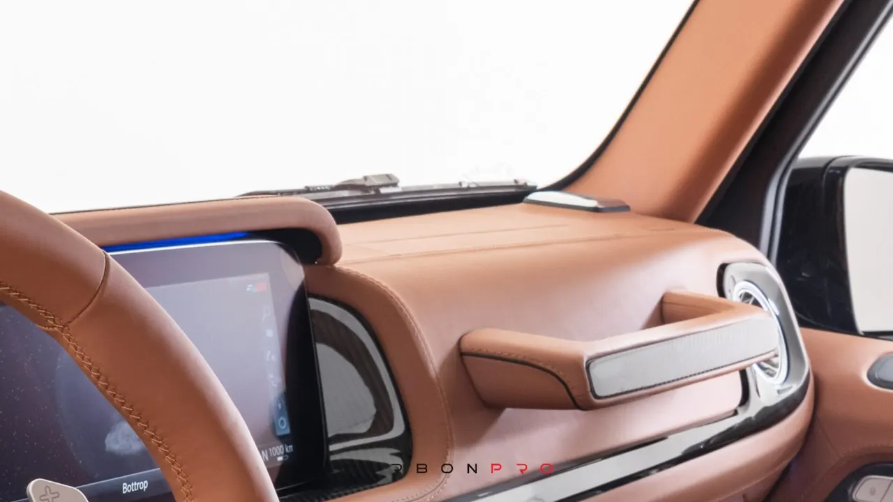 Leather upper section of dashboard