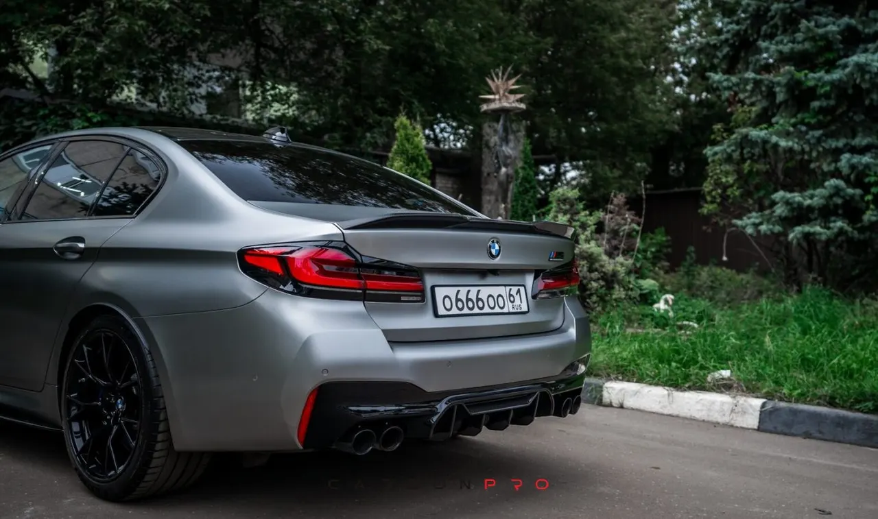 M Performance PRO Trunk Spoiler