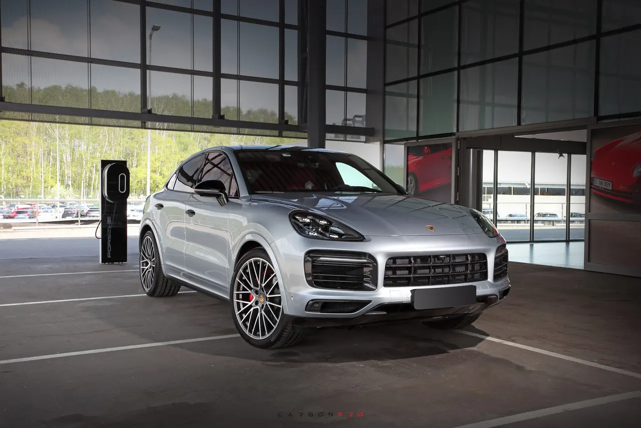 Cayenne Coupe