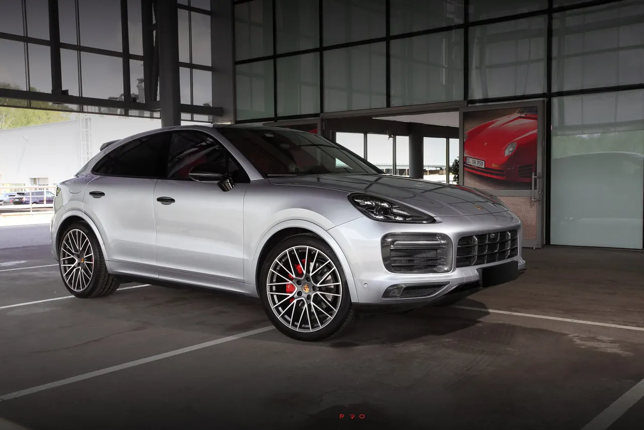 Cayenne Coupe