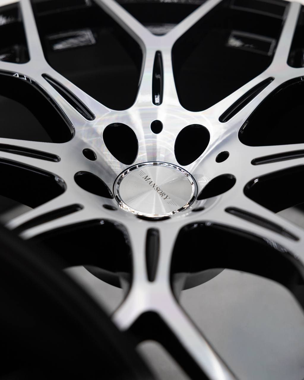 MANSORY Multi-Spoke Wheels and Centre Caps