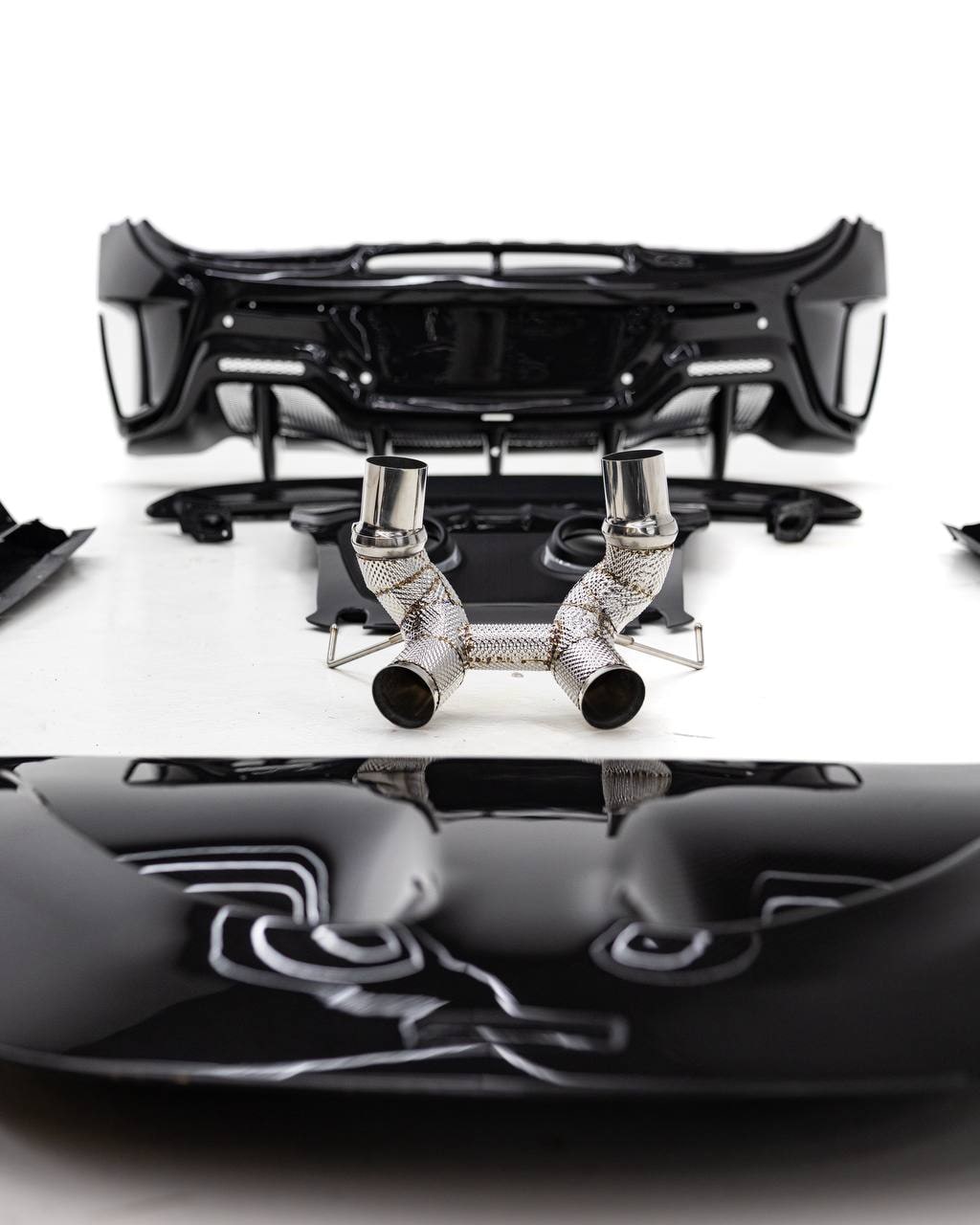 McLaren 600LT Carbon Aero and Exhaust Package