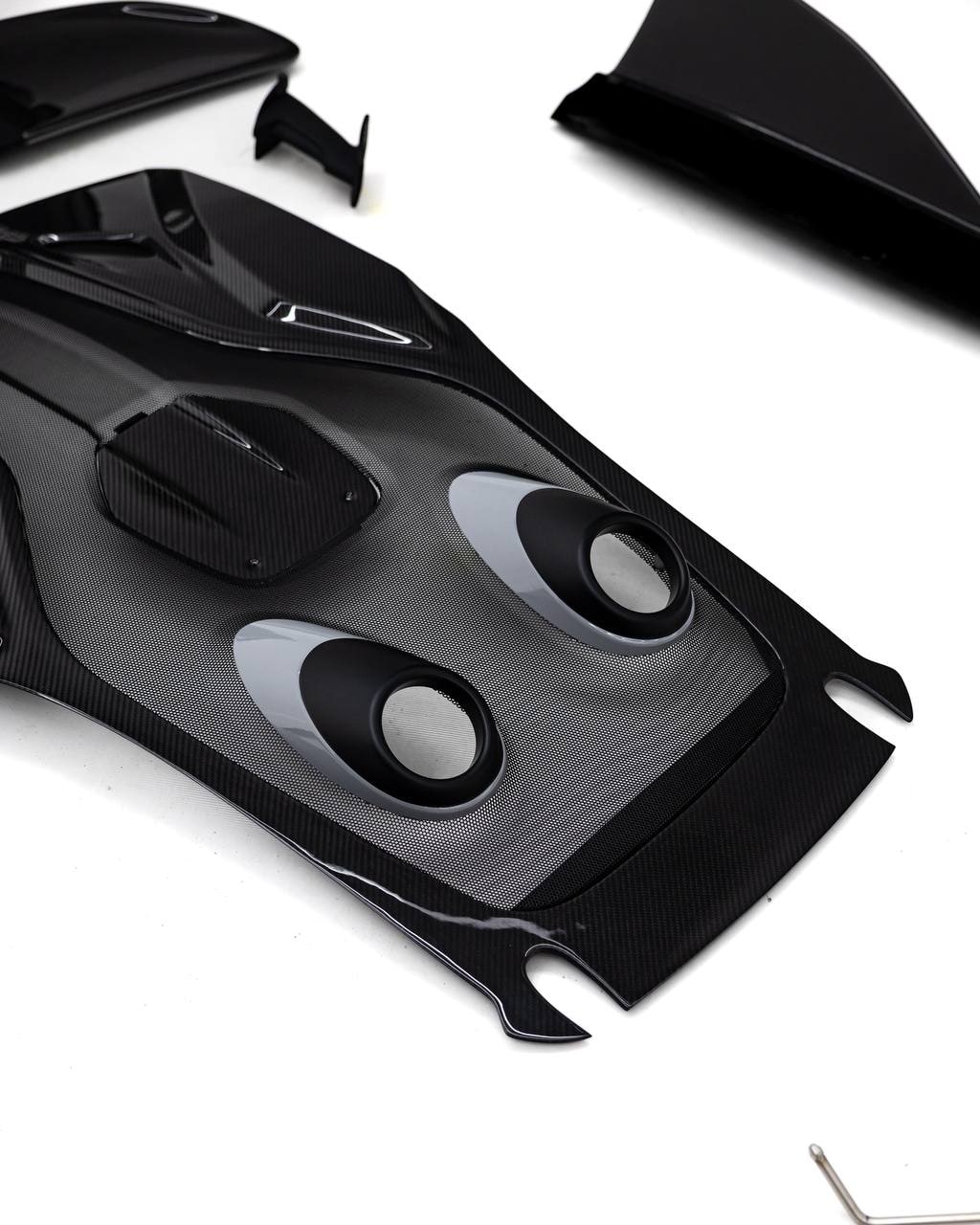 McLaren 600LT Carbon Aero and Exhaust Package