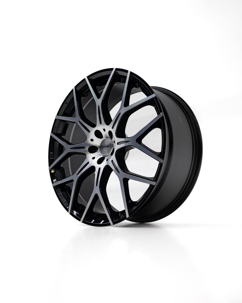 Two-Tone Multi-Spoke Alloy Wheels