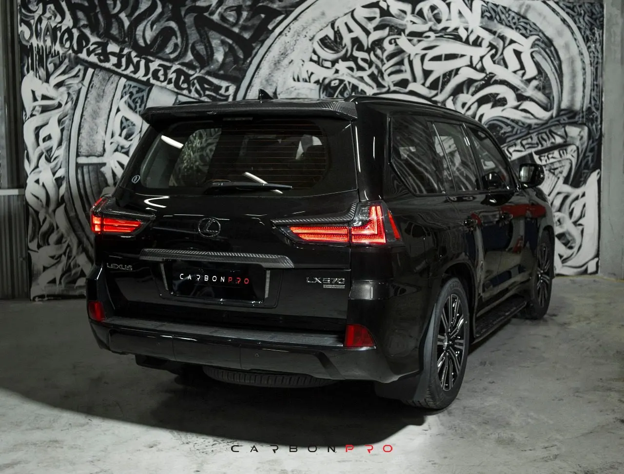 Lexus LX570