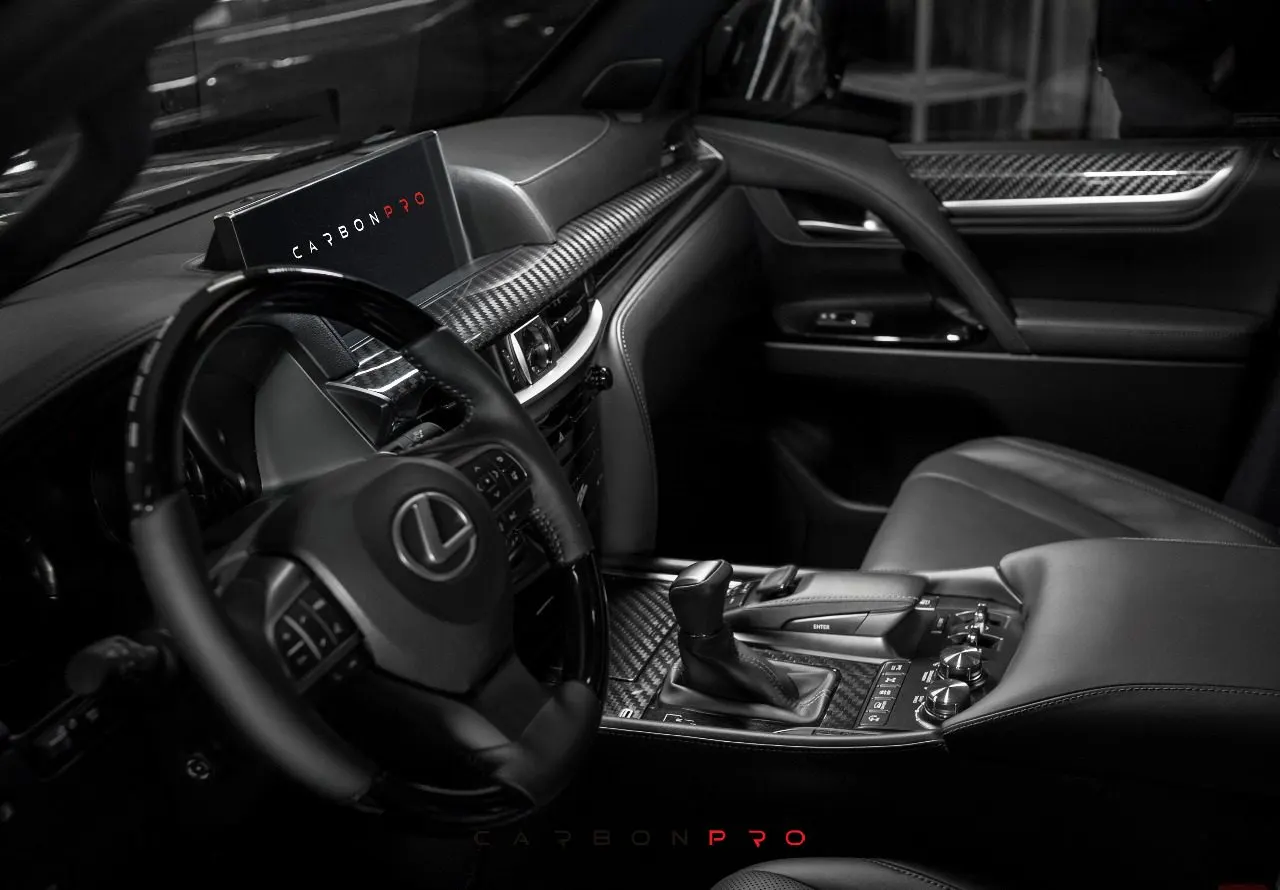 Lexus LX570