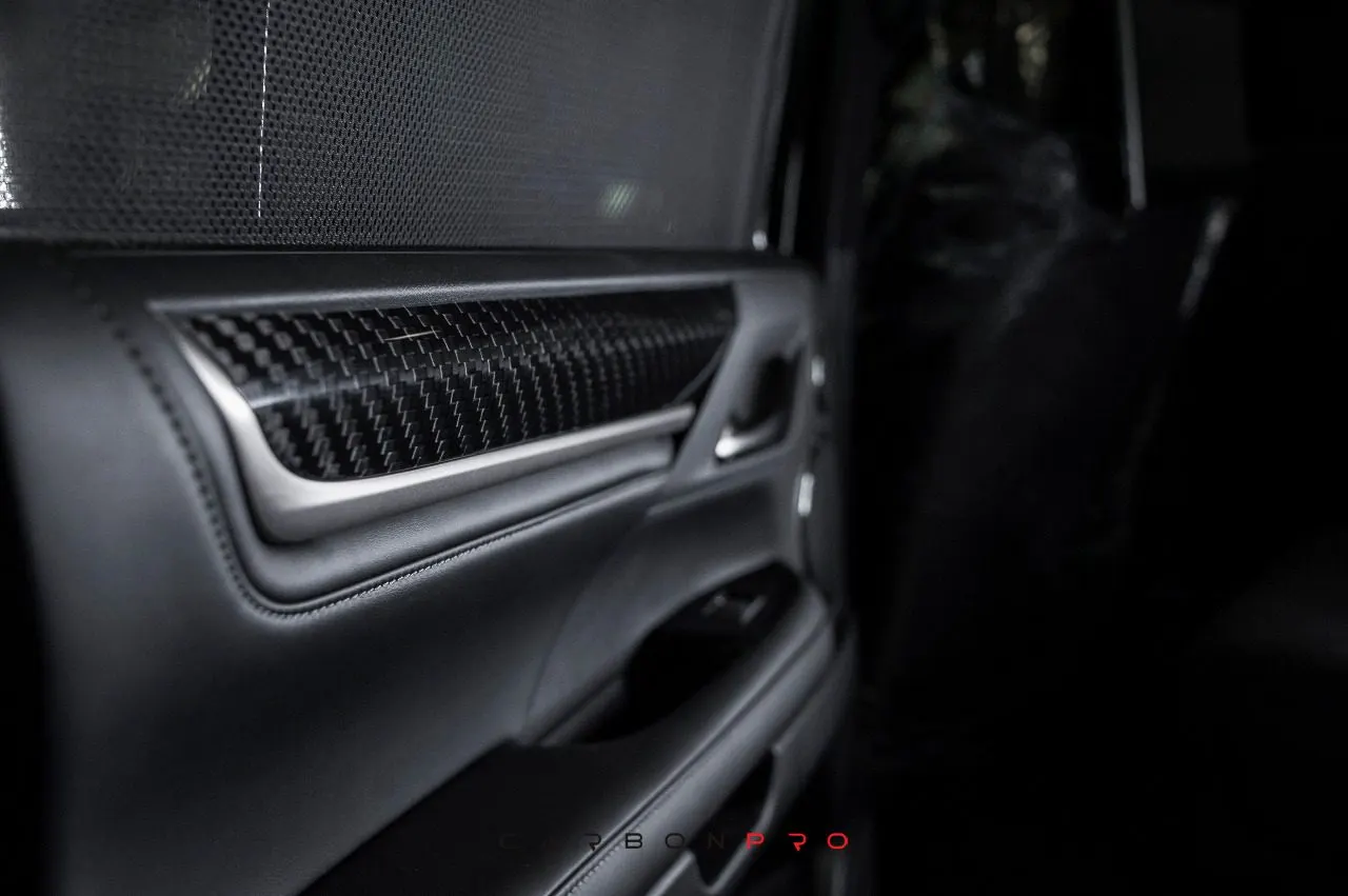 Lexus LX570