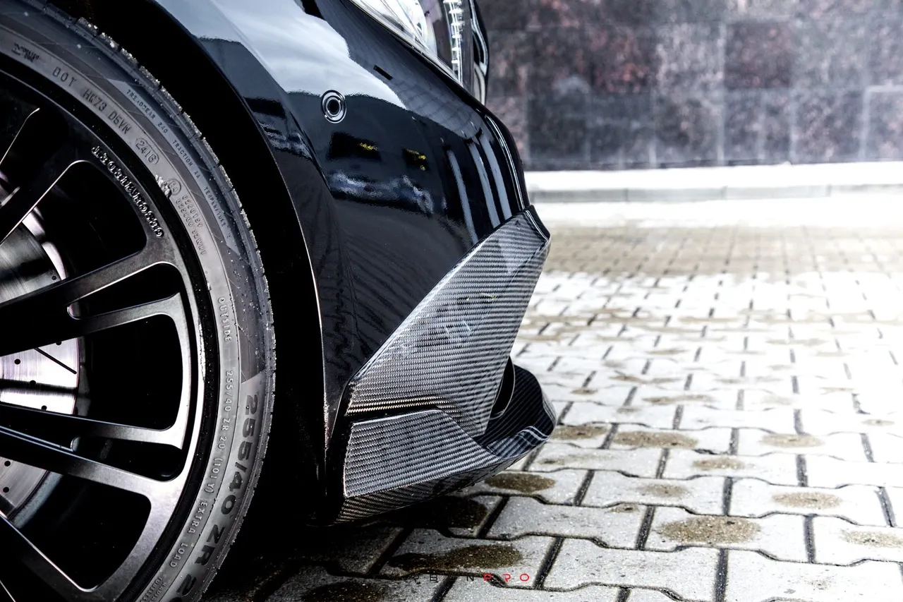 S coupe 63 AMG