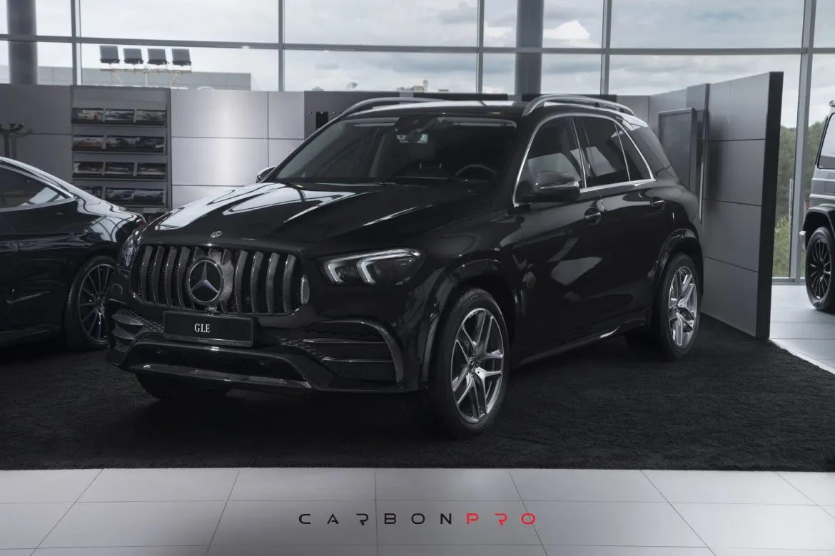 Carbon Radiator Grill