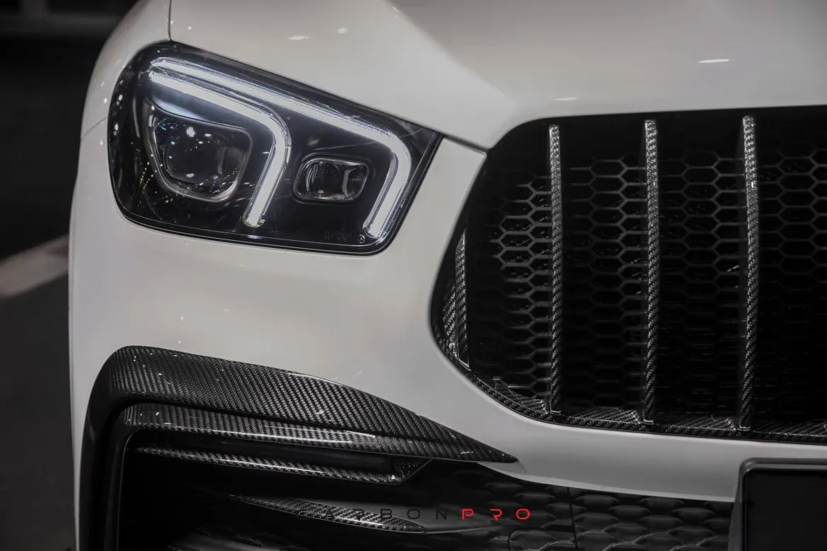 Carbon Radiator Grill