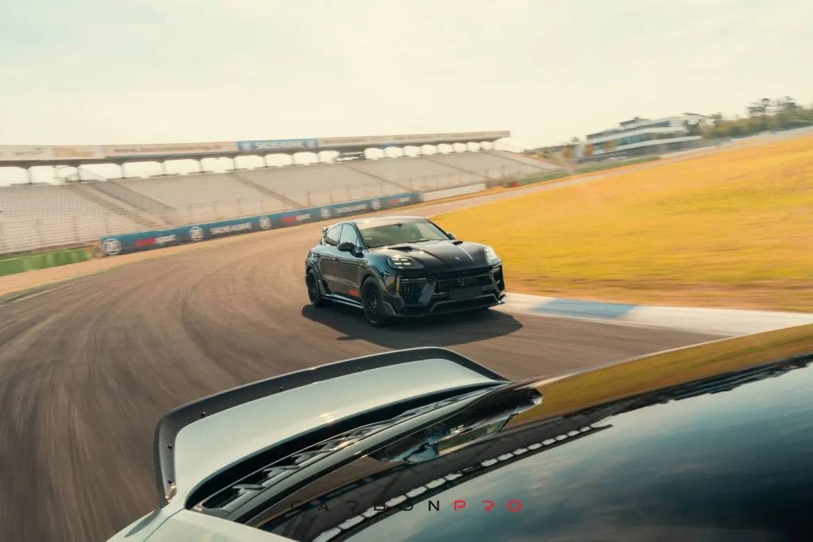 Rear Spoiler III (Ducktail) for 992 Carrera and GT3