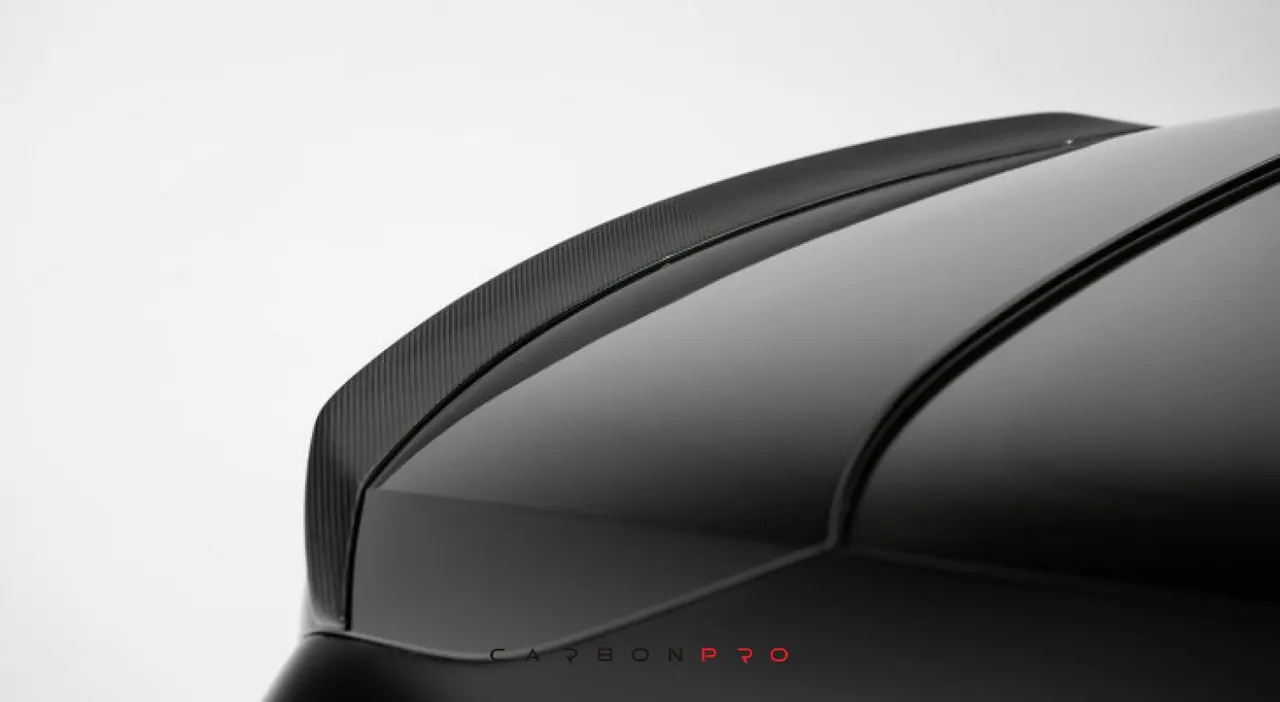 Rear spoiler