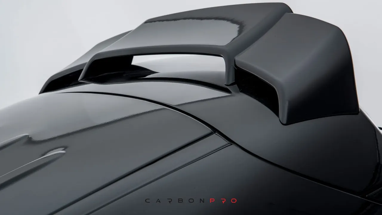 Rear wing