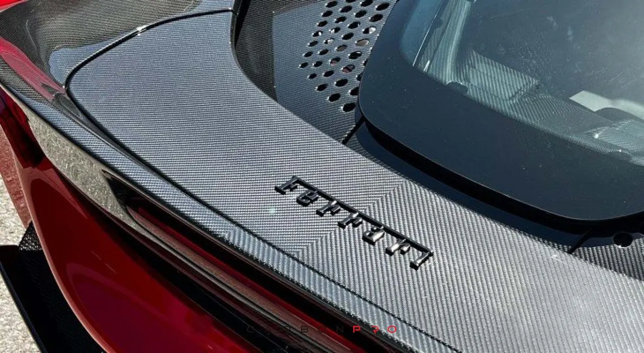 REAR SPOILER