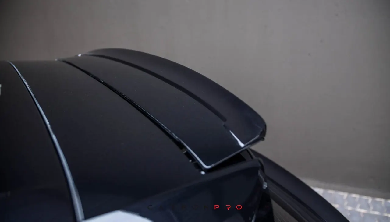 Roof Spoiler for E3 Cayenne Turbo