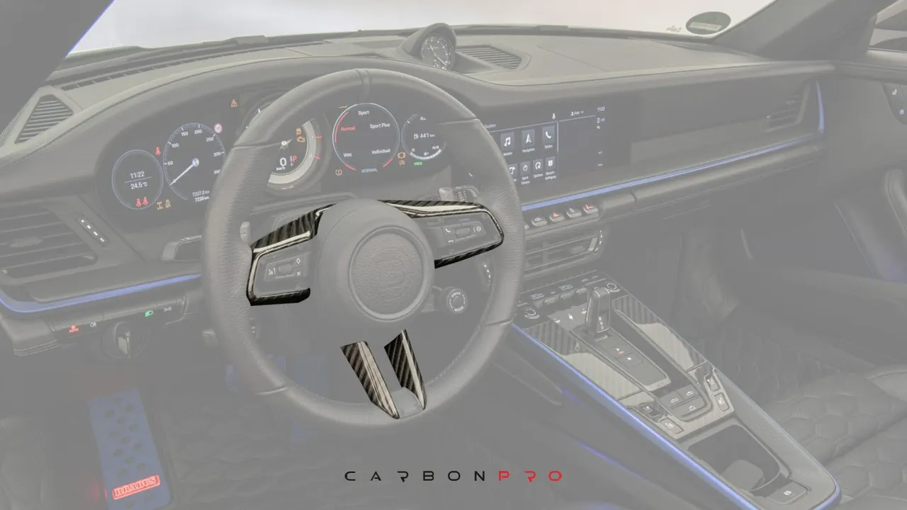 Signature Carbon Steering Wheel Clasp