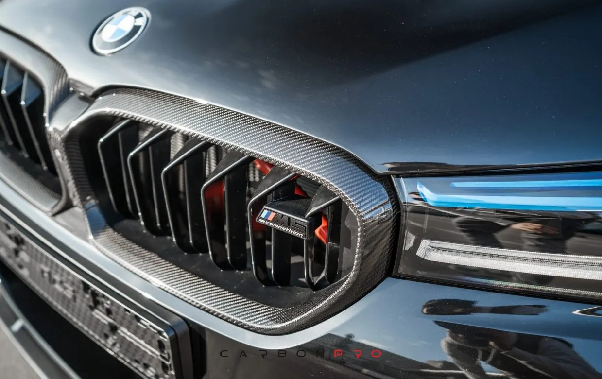 SPORT TECH Grilles