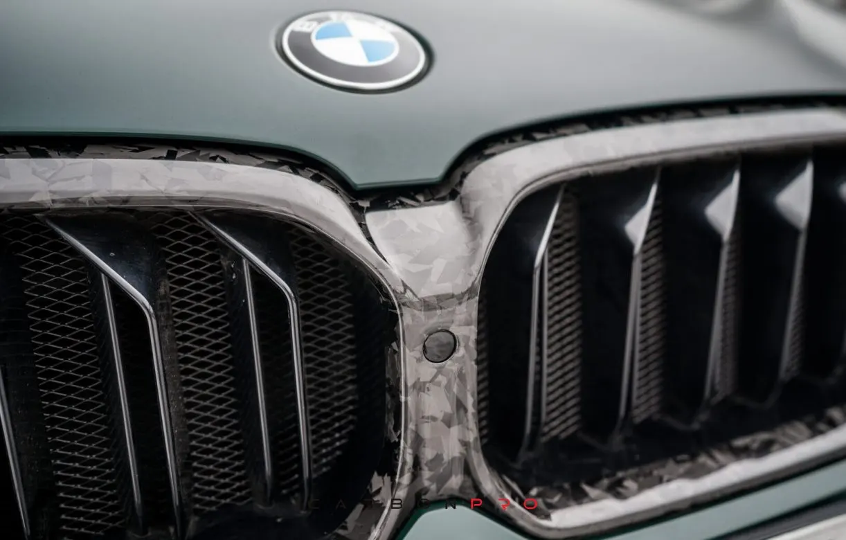 SPORT TECH Grilles