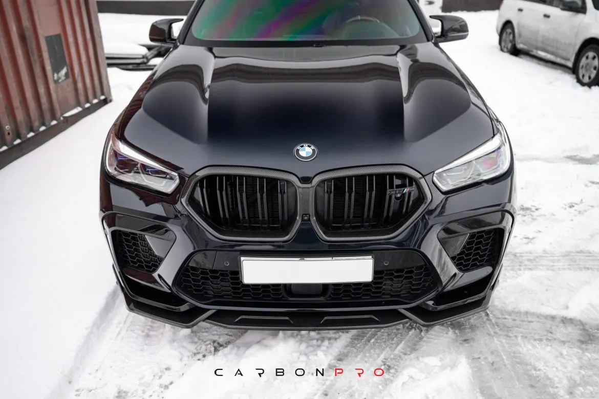 M Performance Grille
